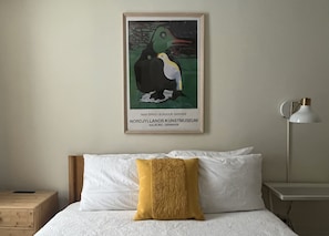 Birds Nest - Harvest Barn Inn (Bellows Falls)