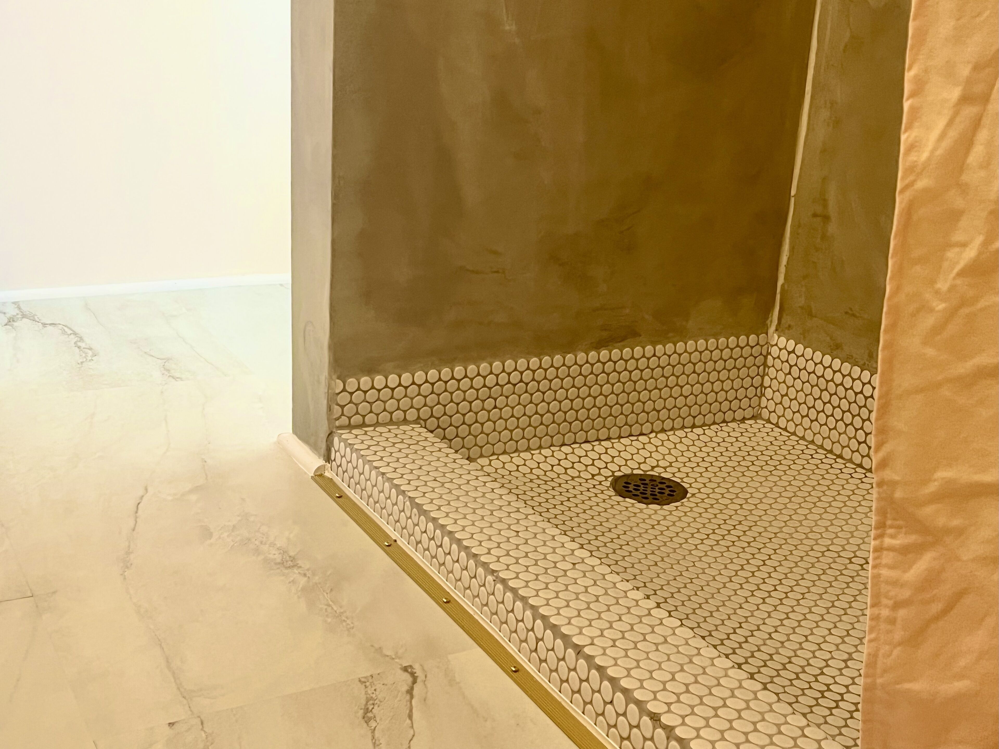 River View | Bathroom