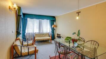 Apartamento, 2 habitaciones | Zona de estar