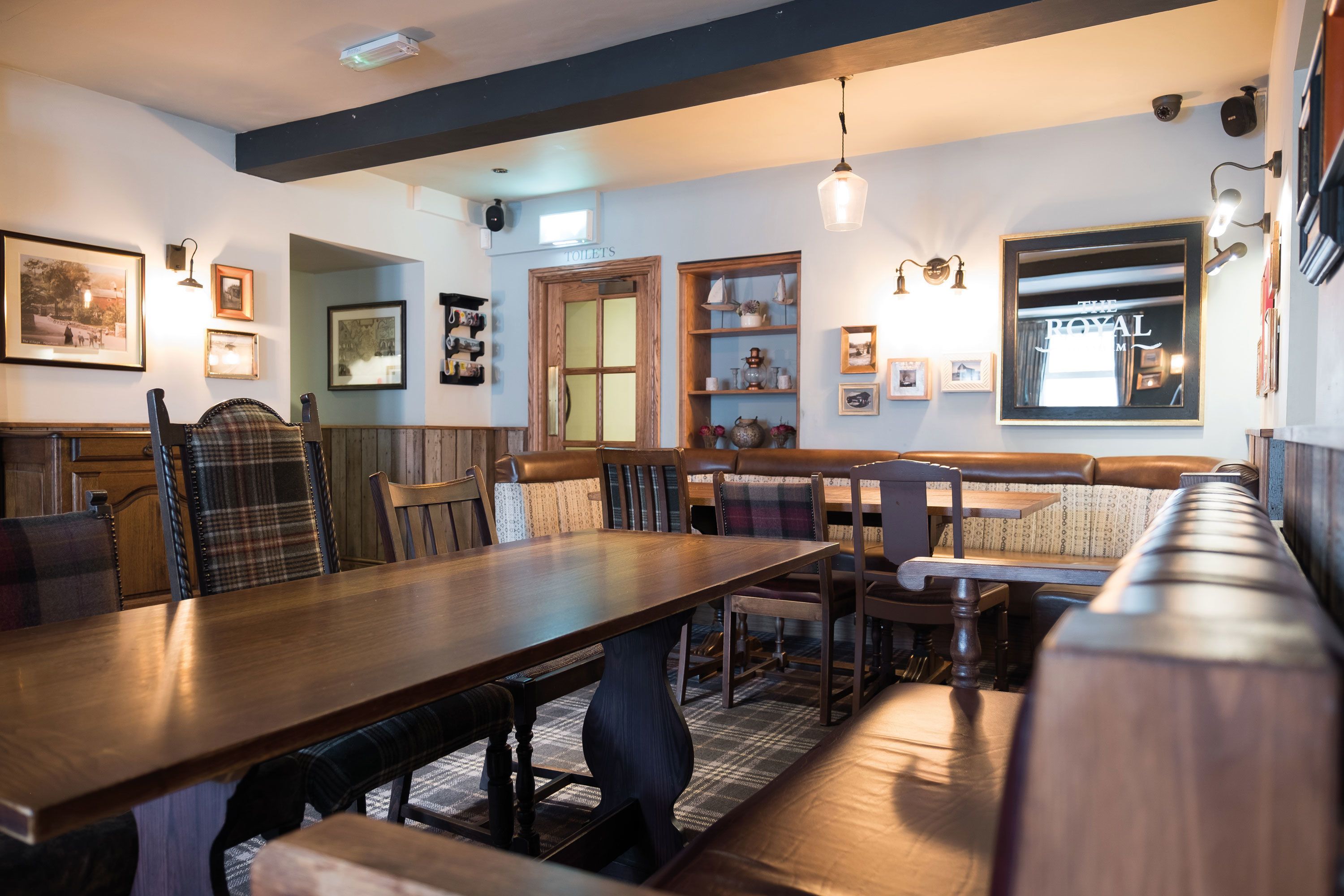 breakfast, lunch, dinner served; local cuisine