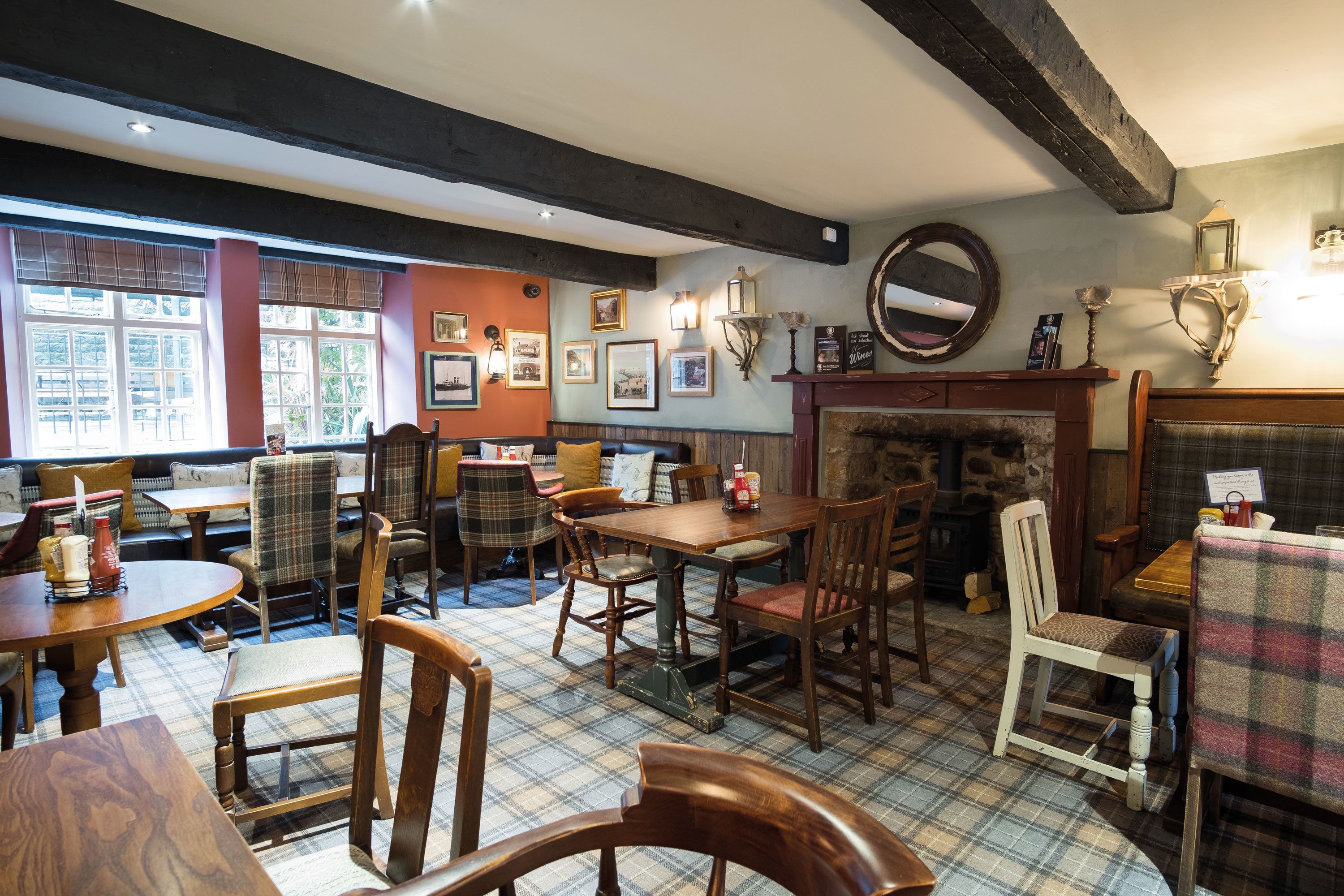 breakfast, lunch, dinner served; local cuisine