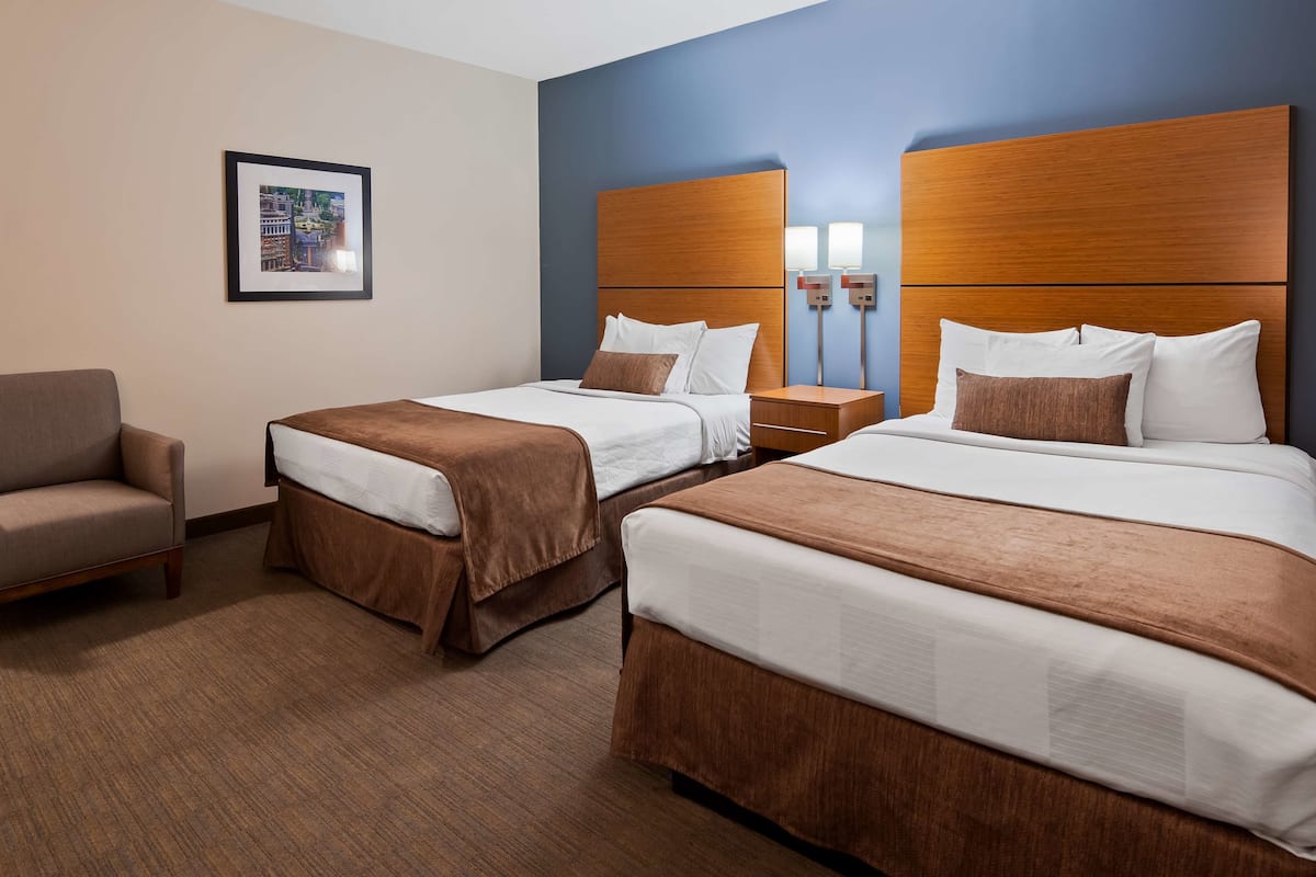 In-room safe, individually decorated, individually furnished, desk