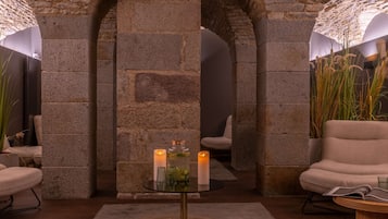 Salas de tratamientos para parejas, sauna, masajes