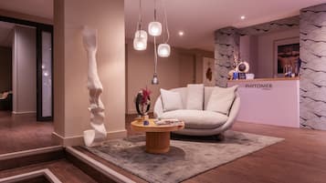 Couples treatment room(s), sauna, massages
