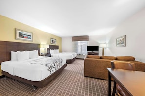 Ropa de cama de alta calidad, escritorio y cortinas blackout