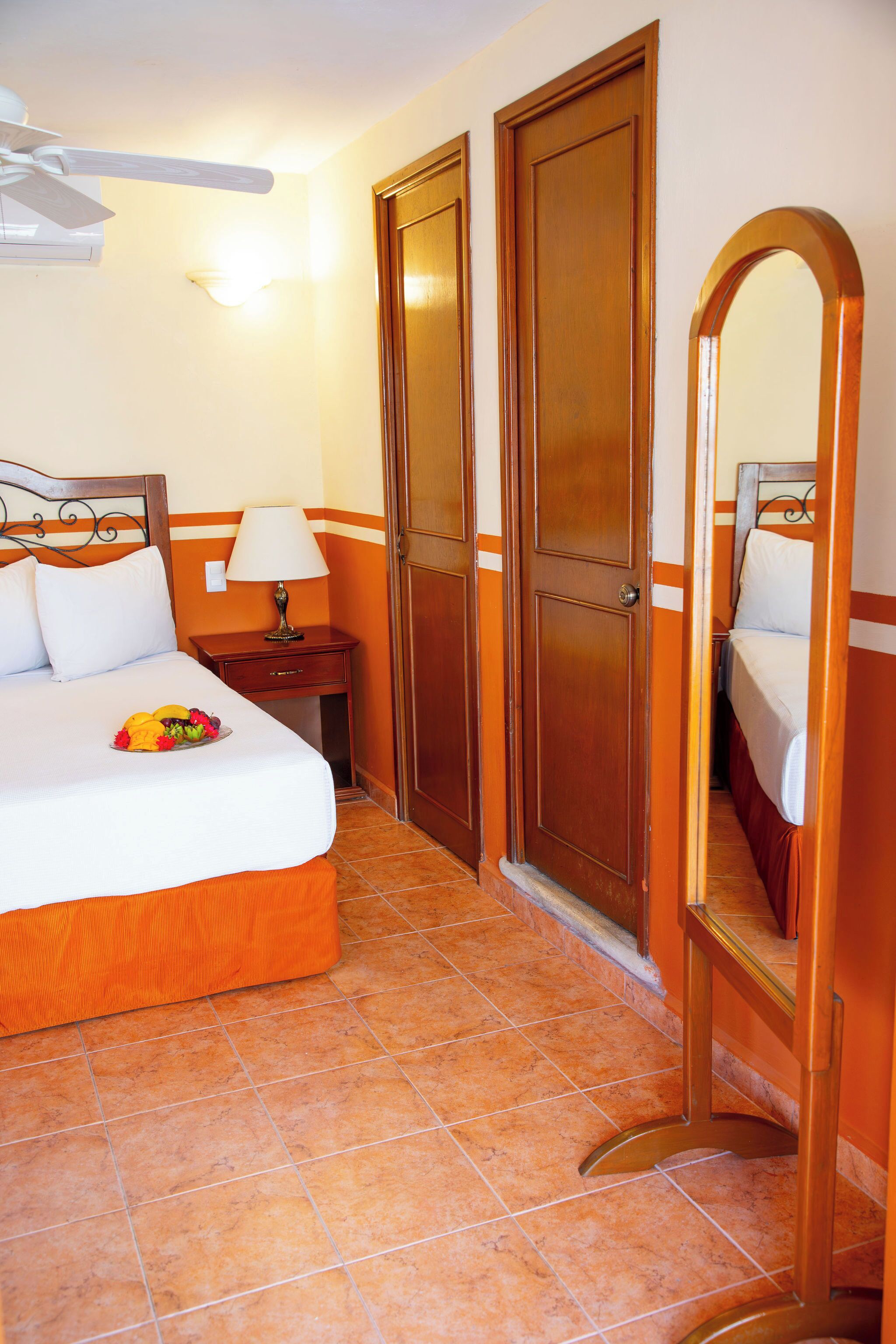 Phòng đơn | Bàn, truy cập Internet không dây miễn phí, bộ trải giường 