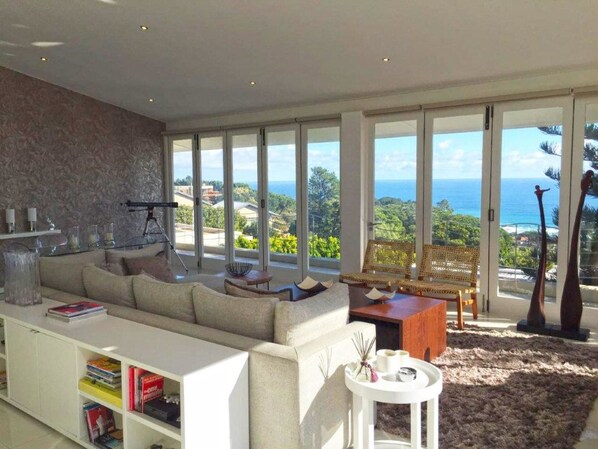 Maison Luxe, 3 chambres | Coin séjour