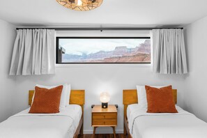 Apartment | Desk, bed sheets - Marble Canyon Lodge (Marble Canyon)