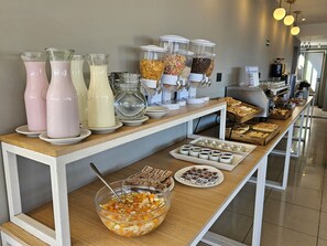 Gratis morgenmadsbuffet hver dag