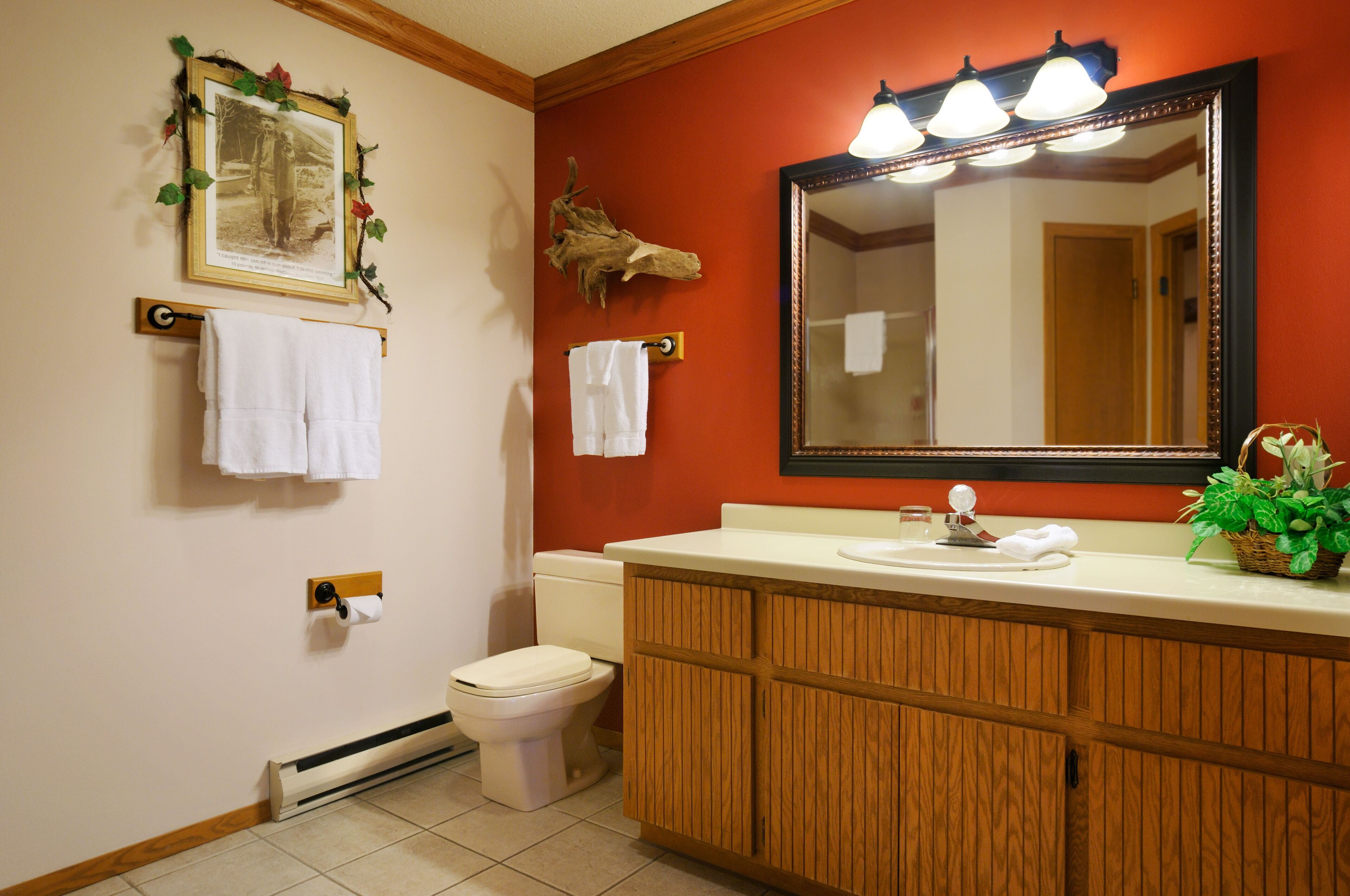 standard condo, 2 bedrooms | bathroom sink