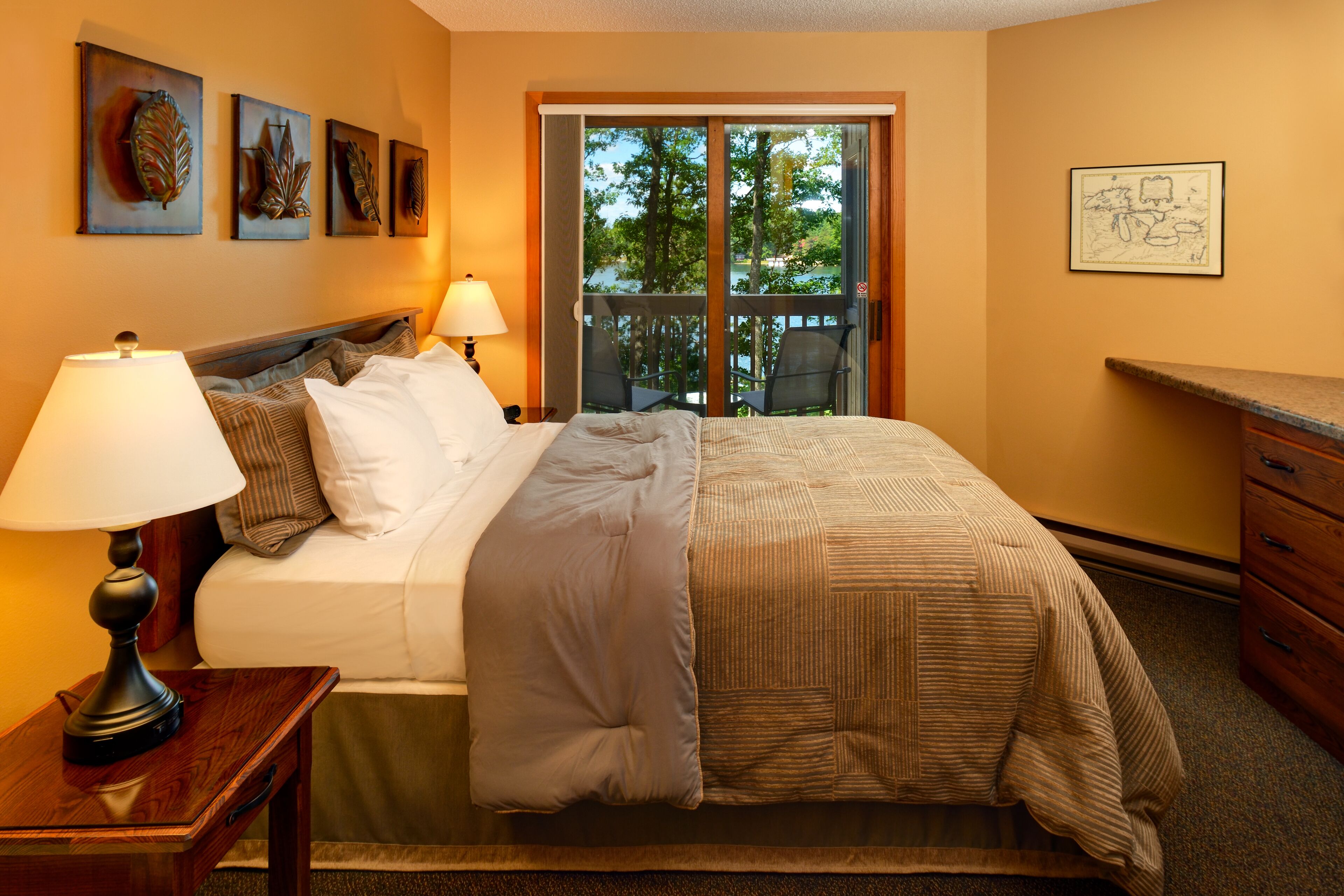 standard condo, 1 bedroom | 1 bedroom, individually decorated, individually furnished