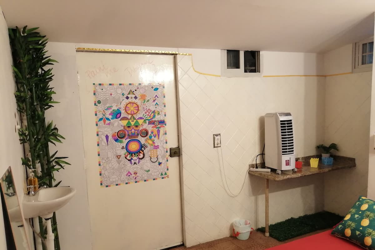 Basic Tek Büyük Yataklı Oda