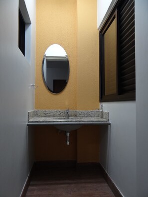 Bathroom - Paradise Hotel (Campo Grande)