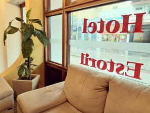 Lobby - Hotel Estoril (Pelotas)