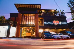 Exterior - Hotel L'Amore Bali (Seminyak)
