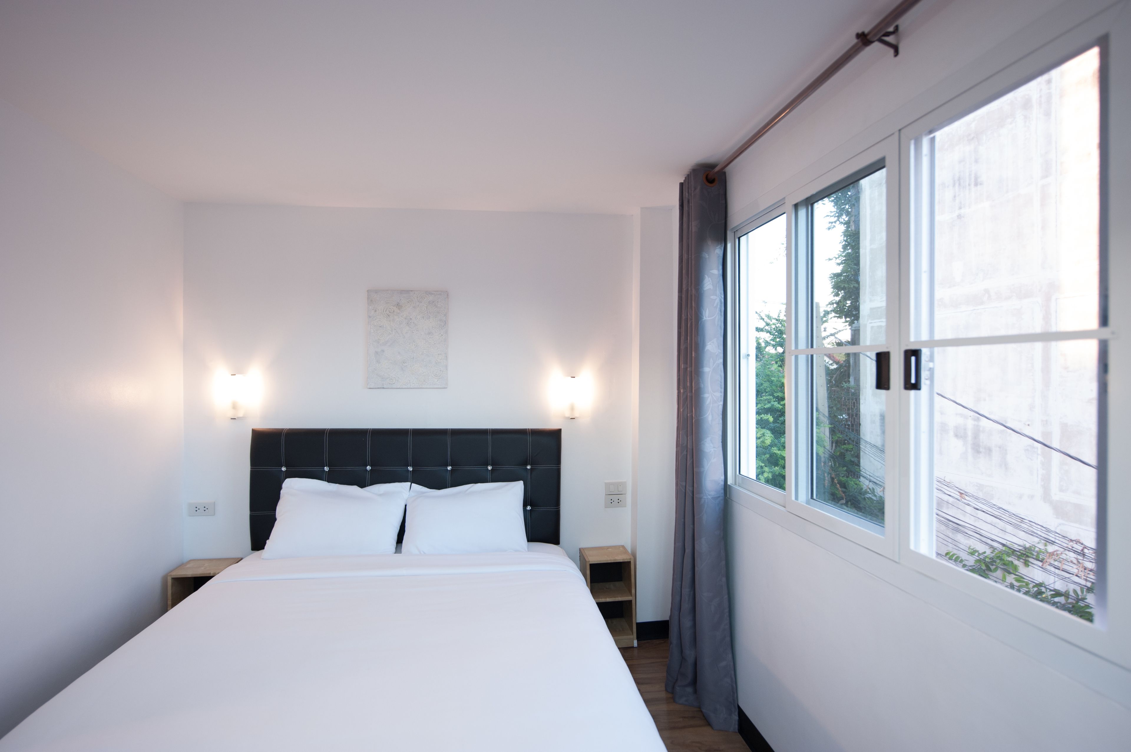 standard double room, private bathroom | free wifi, bed sheets