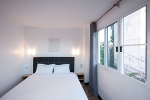 Wi-Fi gratuit, draps fournis