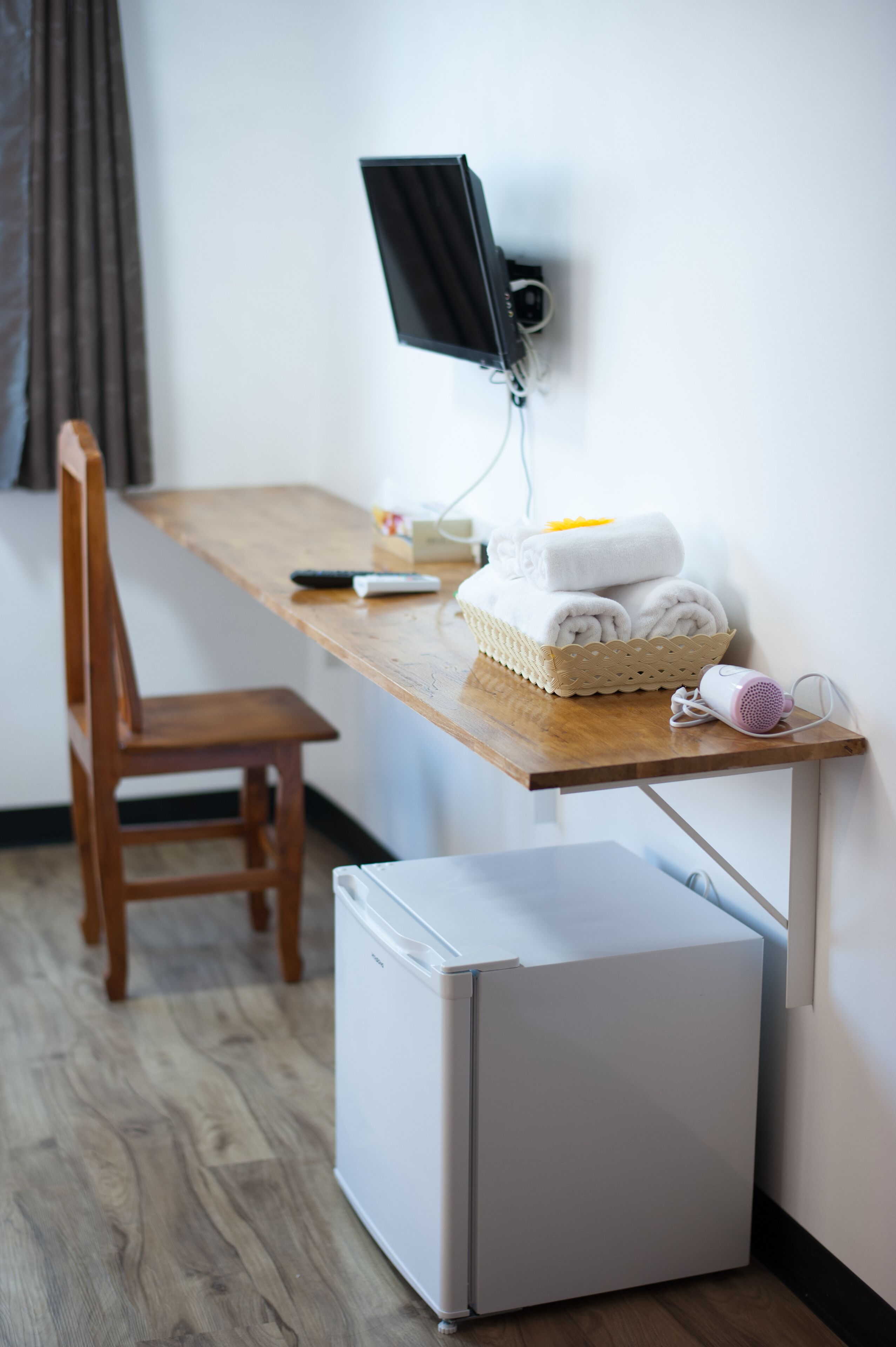 twin room | free wifi, bed sheets