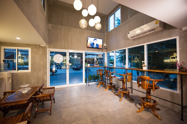 Interior entrance - Hoppers Place Donmuang Room (Bangkok)