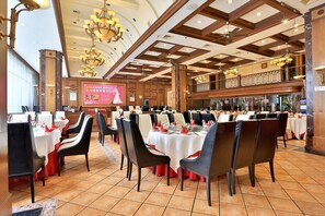 Petit-déjeuner buffet compris tous les jours