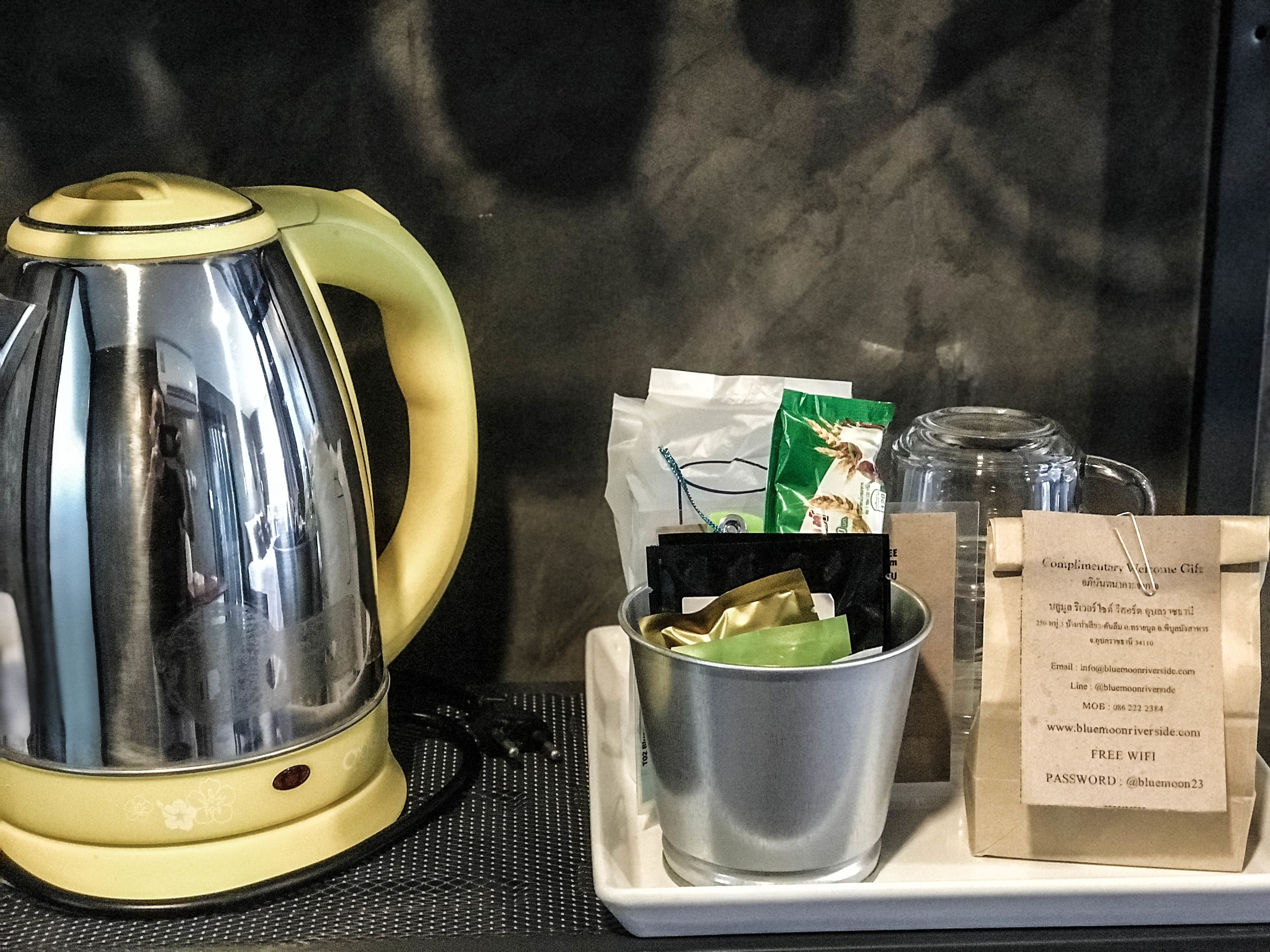 cozy container  | minibar, individually decorated, individually furnished