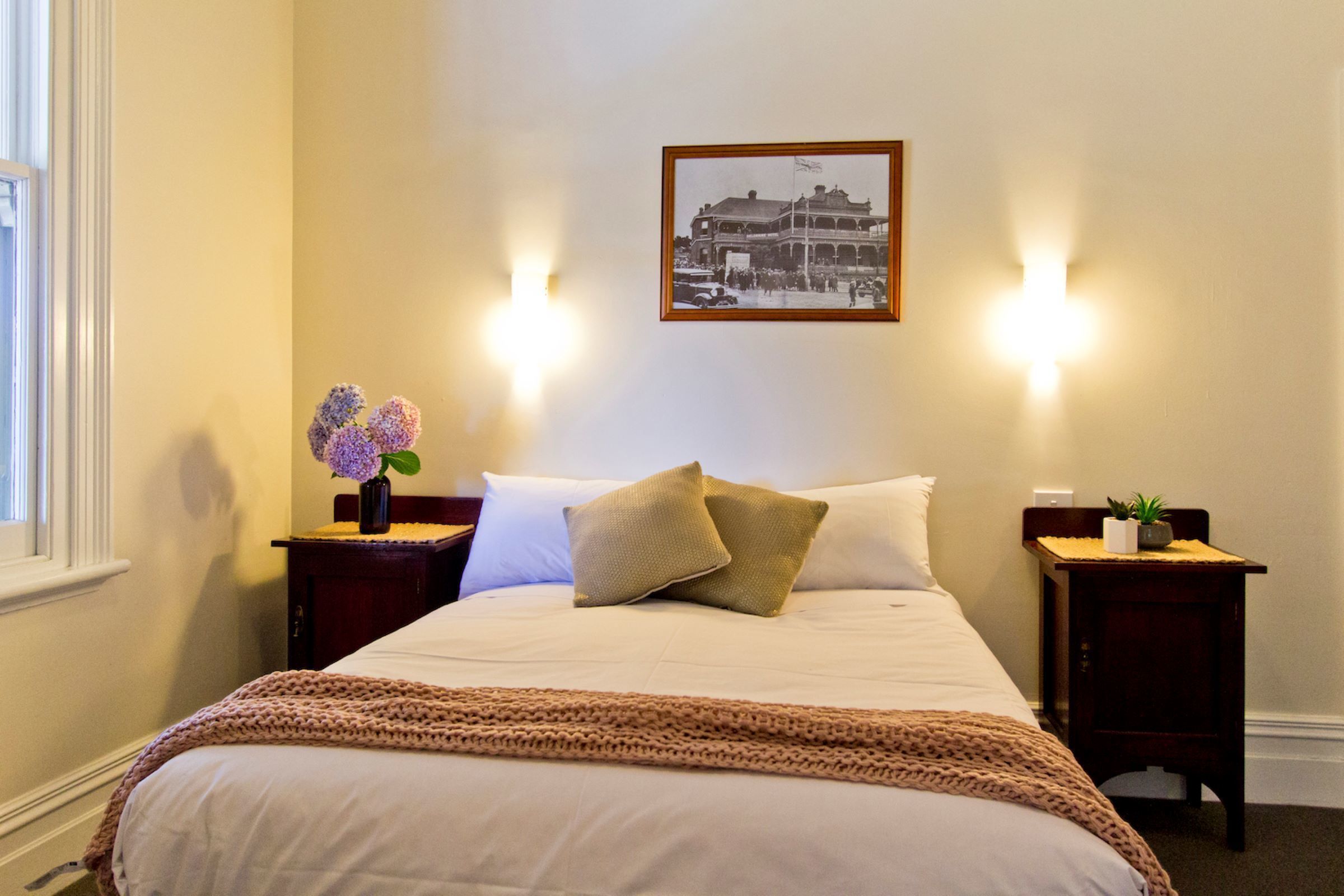 double room, ensuite | free wifi, bed sheets