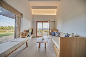 Garden Suite | Vardagsrum | Platt-tv