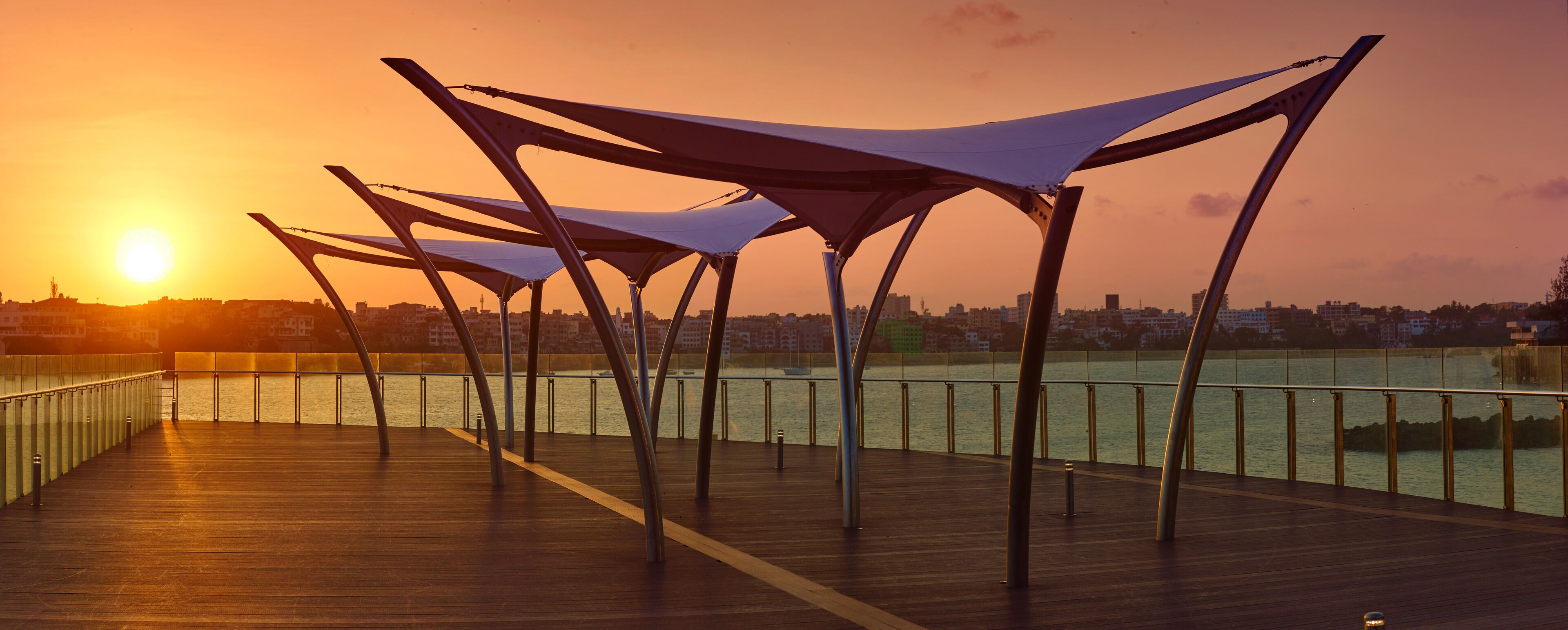 Photo - Hotel English Point Marina & Spa