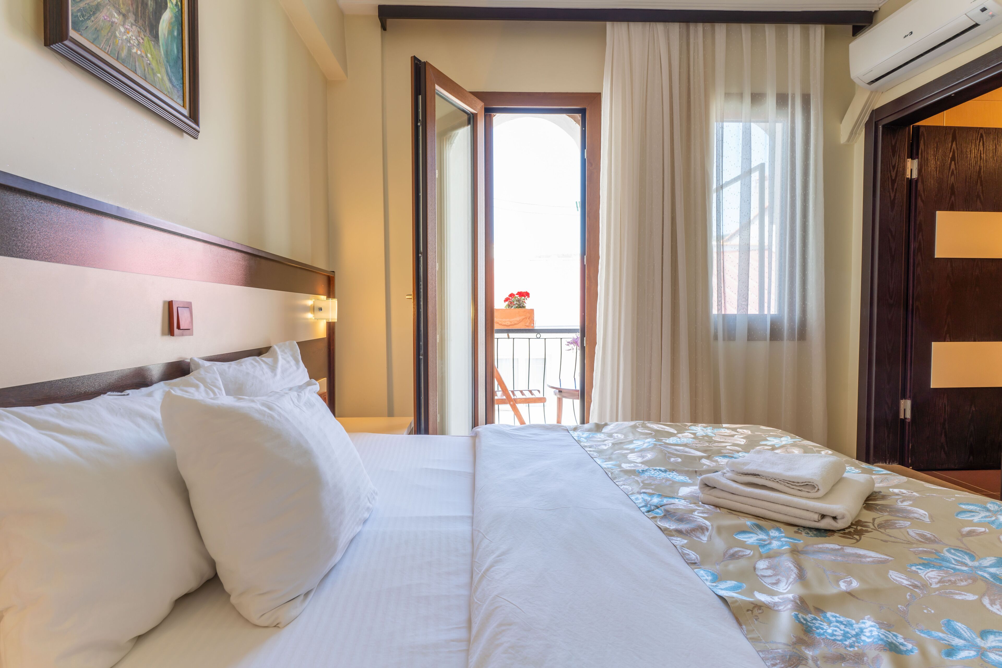 double or twin room, city view | 1 bedroom, in-room safe, desk, iron/ironing board