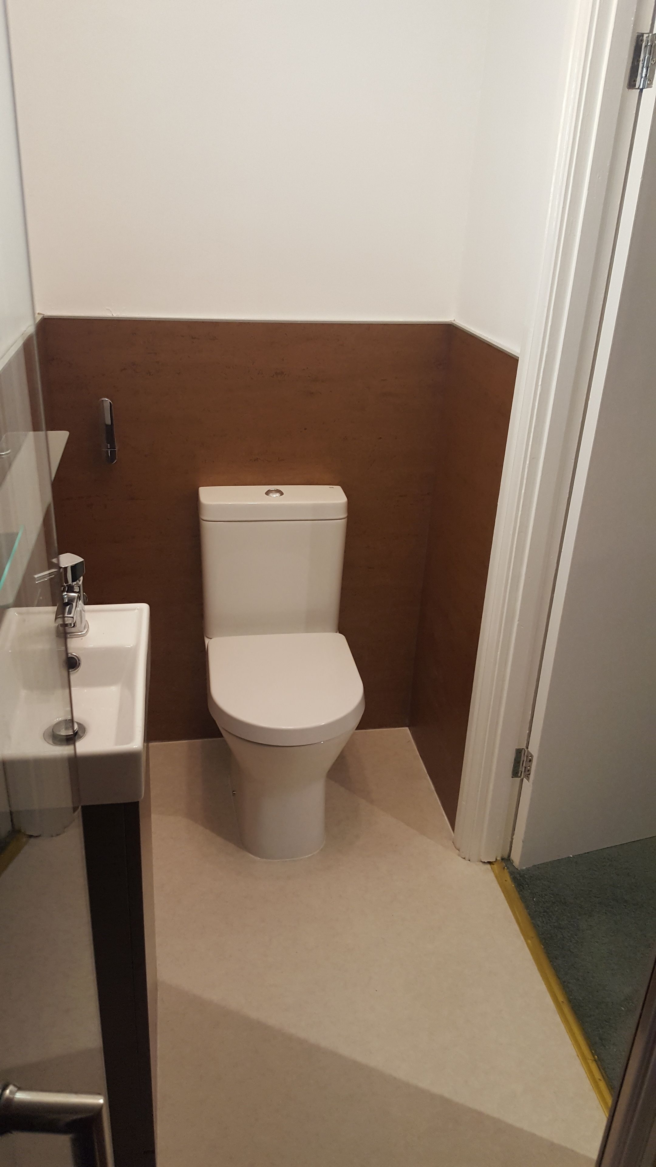 comfort double room, 1 bedroom | bathroom | shower, free toiletries, hair dryer, towels