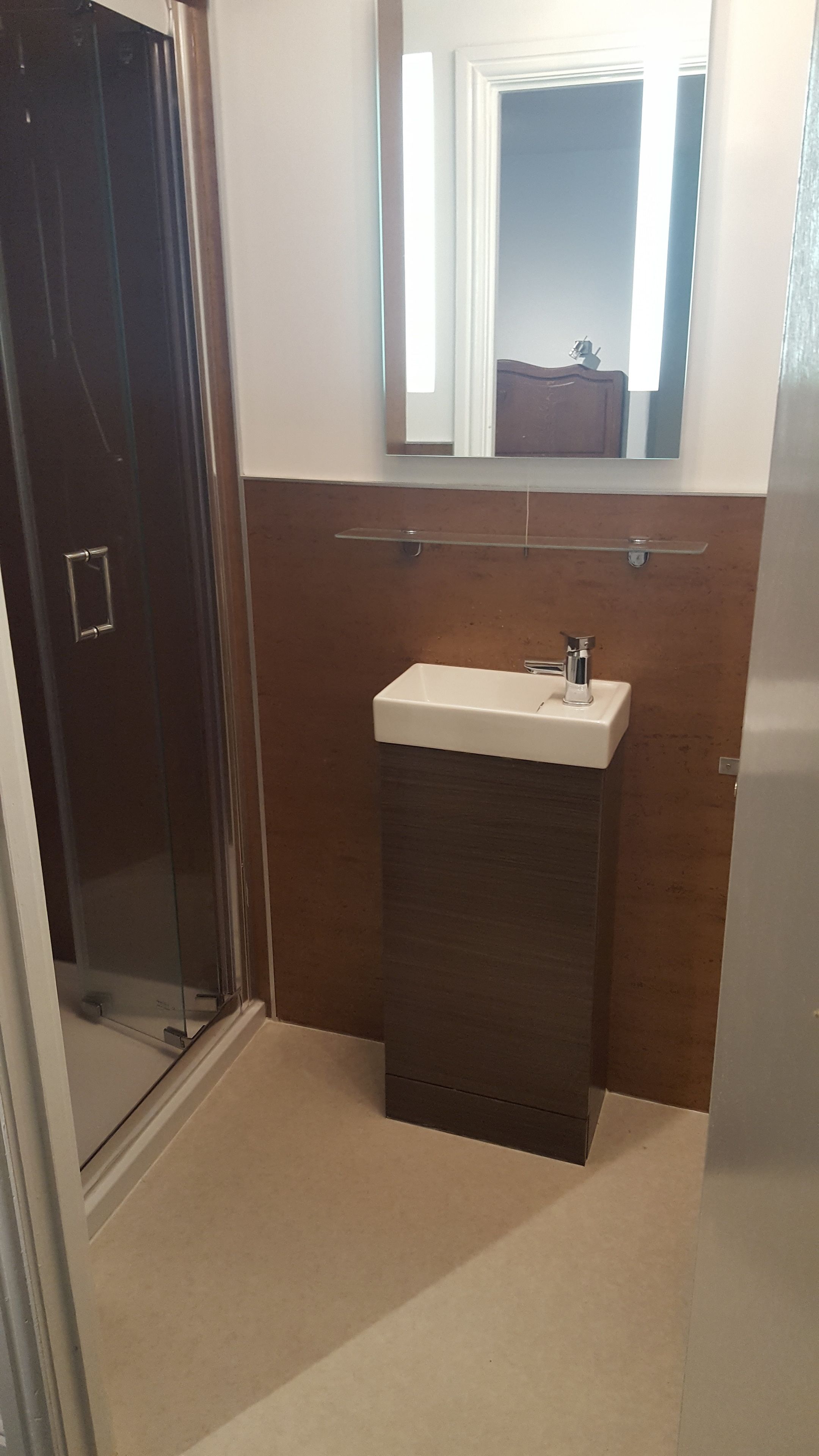 comfort double room (king bed) | bathroom | shower, free toiletries, hair dryer, towels
