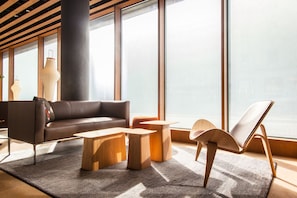 Lobby sitting area - Eurostars Barcelona Central (Barcelona)