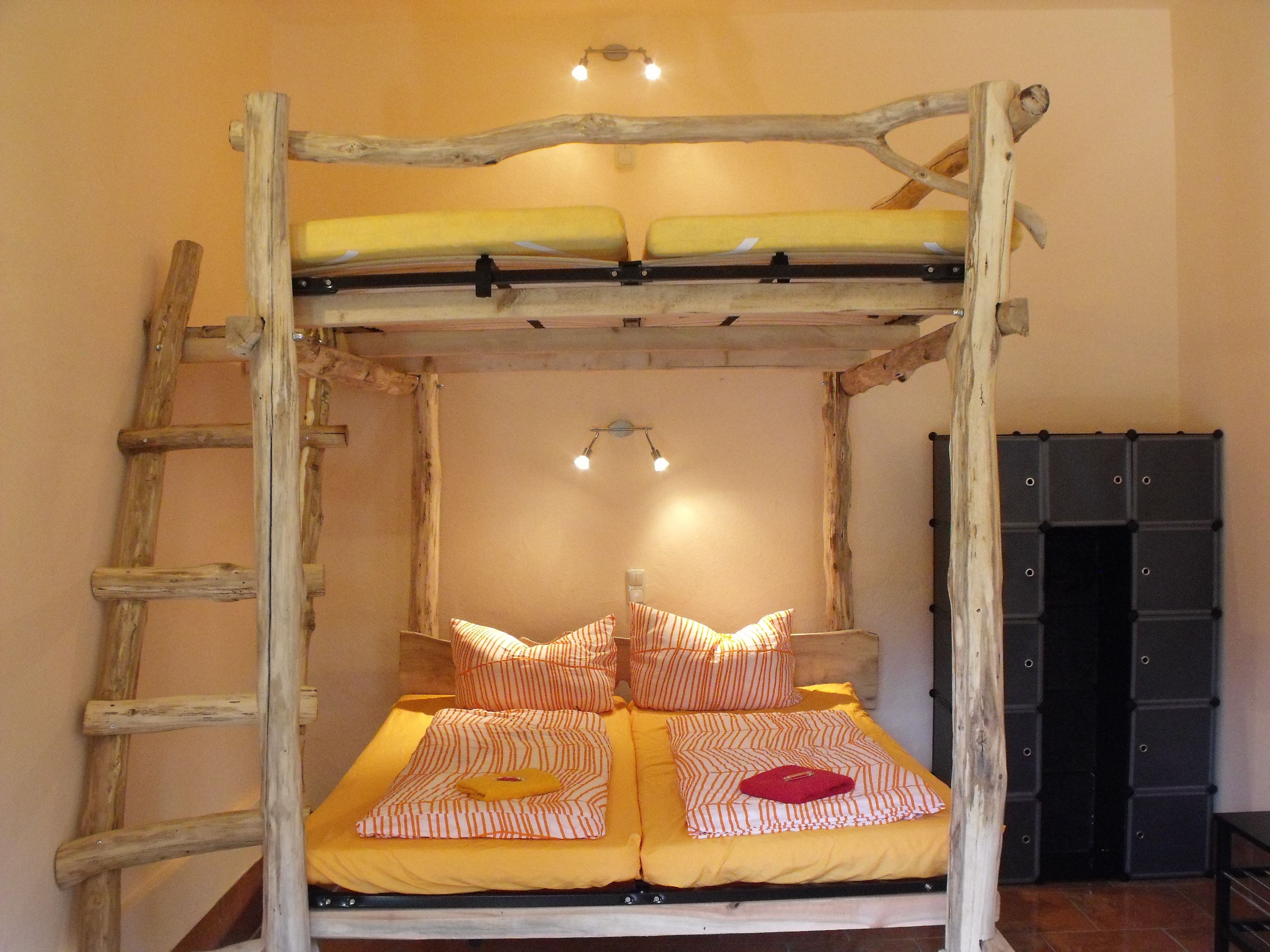 Basic Room, Shared Bathroom, Courtyard Area | Desk, free WiFi, bed sheets