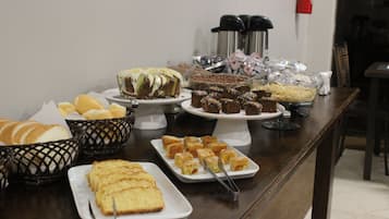 Desayuno buffet incluido todos los días
