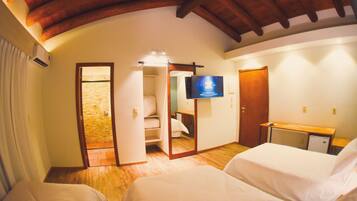 1 bedroom, in-room safe, free WiFi, bed sheets