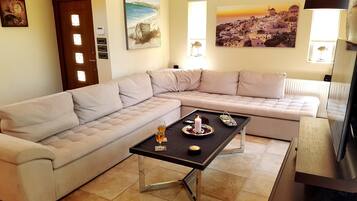 Vila, 5 kamar tidur | Ruang keluarga | TV LED, perapian, konsol video game, dan pemutar DVD