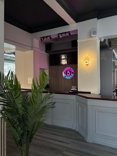 George And Dragon Place.