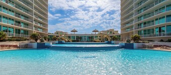 Caribe Resort by Hosteeva