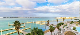 Caribe Resort by Hosteeva
