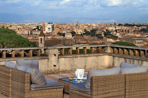 Domus Monamì Luxury Suites