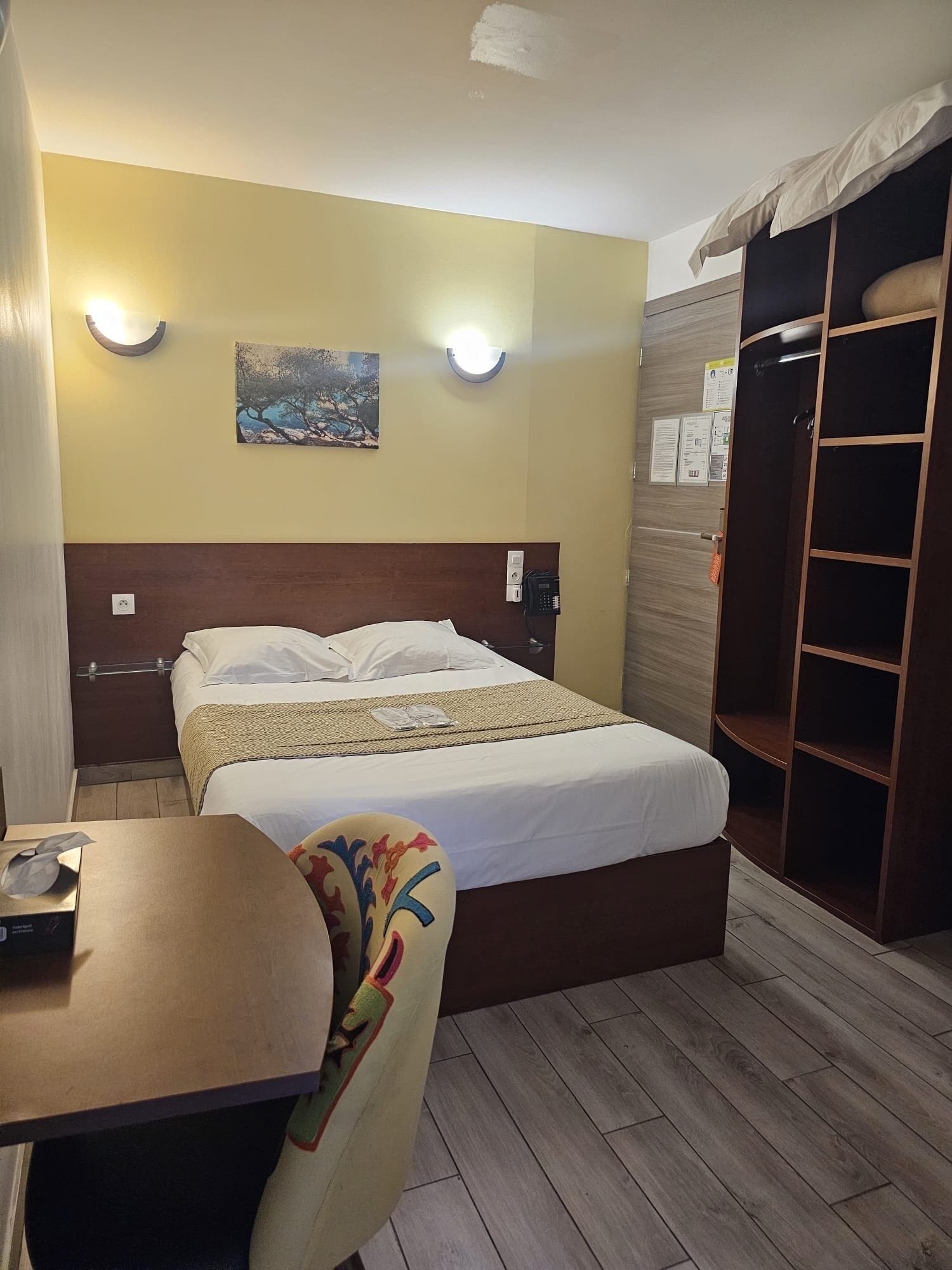 Soundproofing, cribs/infant beds, free WiFi, bed sheets