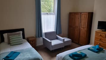 家庭客房 (2 adults, 2 children) | 免費 Wi-Fi、床單