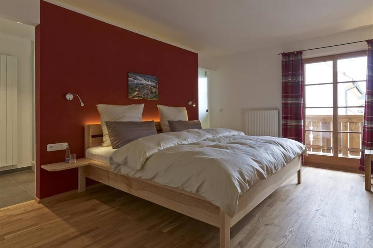 Double Room, Ensuite, Mountain View | In-room safe, soundproofing, free WiFi