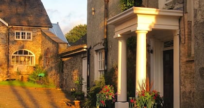Glynhir Mansion