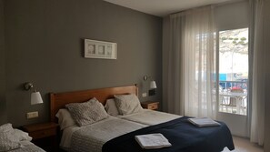 Dreibettzimmer