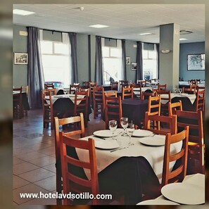 Frühstück, Mittagessen und Abendessen