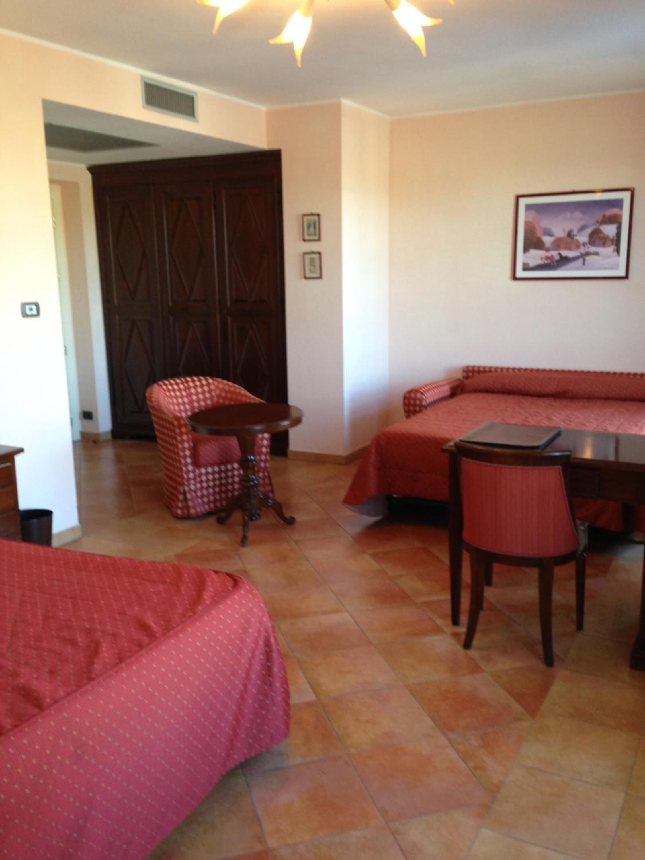 minibar, in-room safe, desk, cots/infant beds