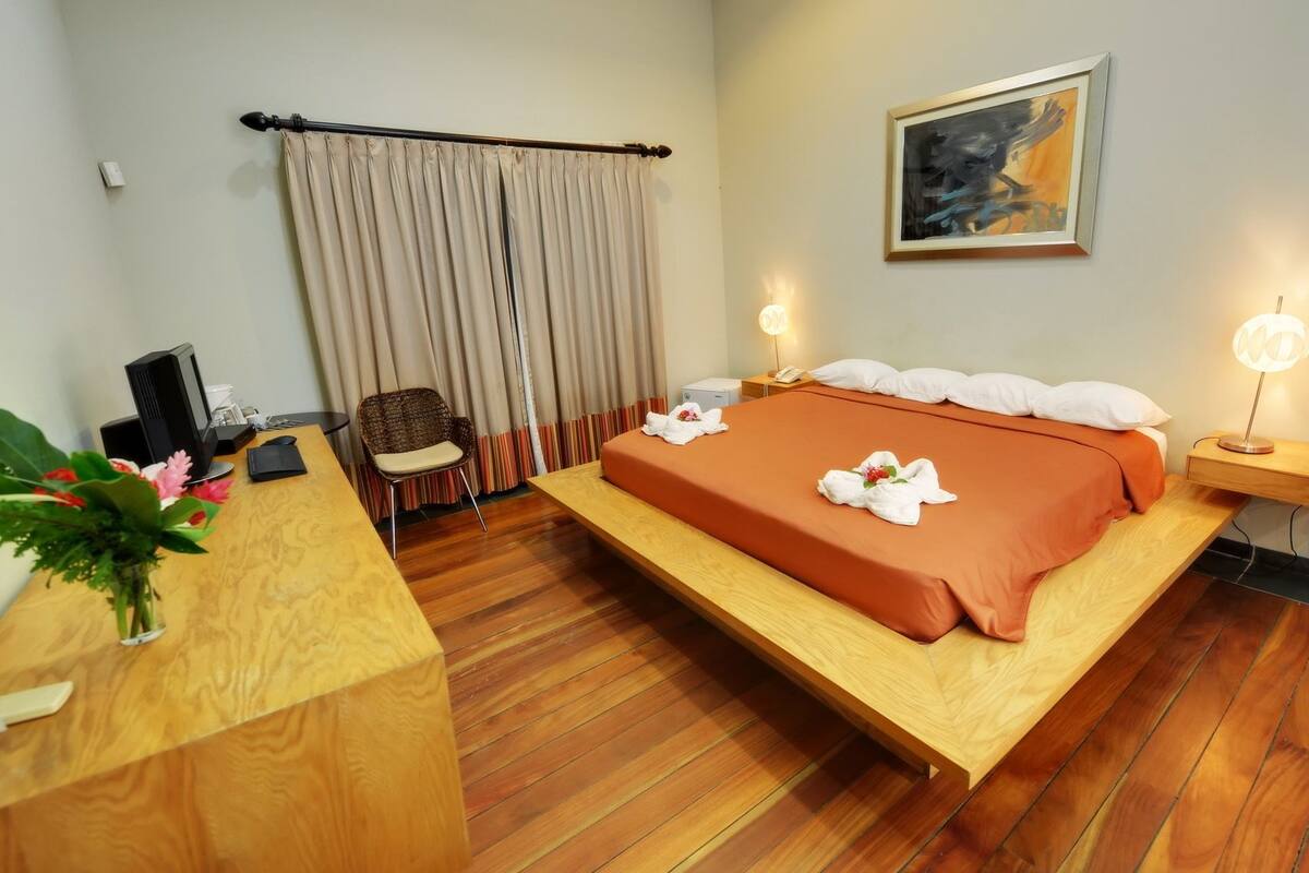 Suite Deluxe, 1 chambre, accès piscine, dans la tour (Double)