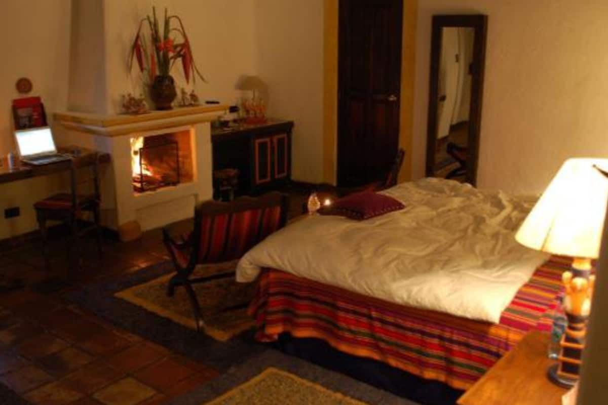 Standard Room, 1 King Bed, Garden Area | In-room safe, desk, iron/ironing board, cots/infant beds