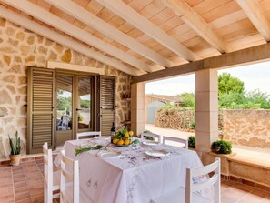 House, 4 Bedrooms | Dining - Sophisticated Sutter House (South Lake Tahoe)